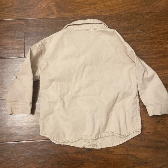 H&M Shacket Size 6-9M - Picture 3 of 4